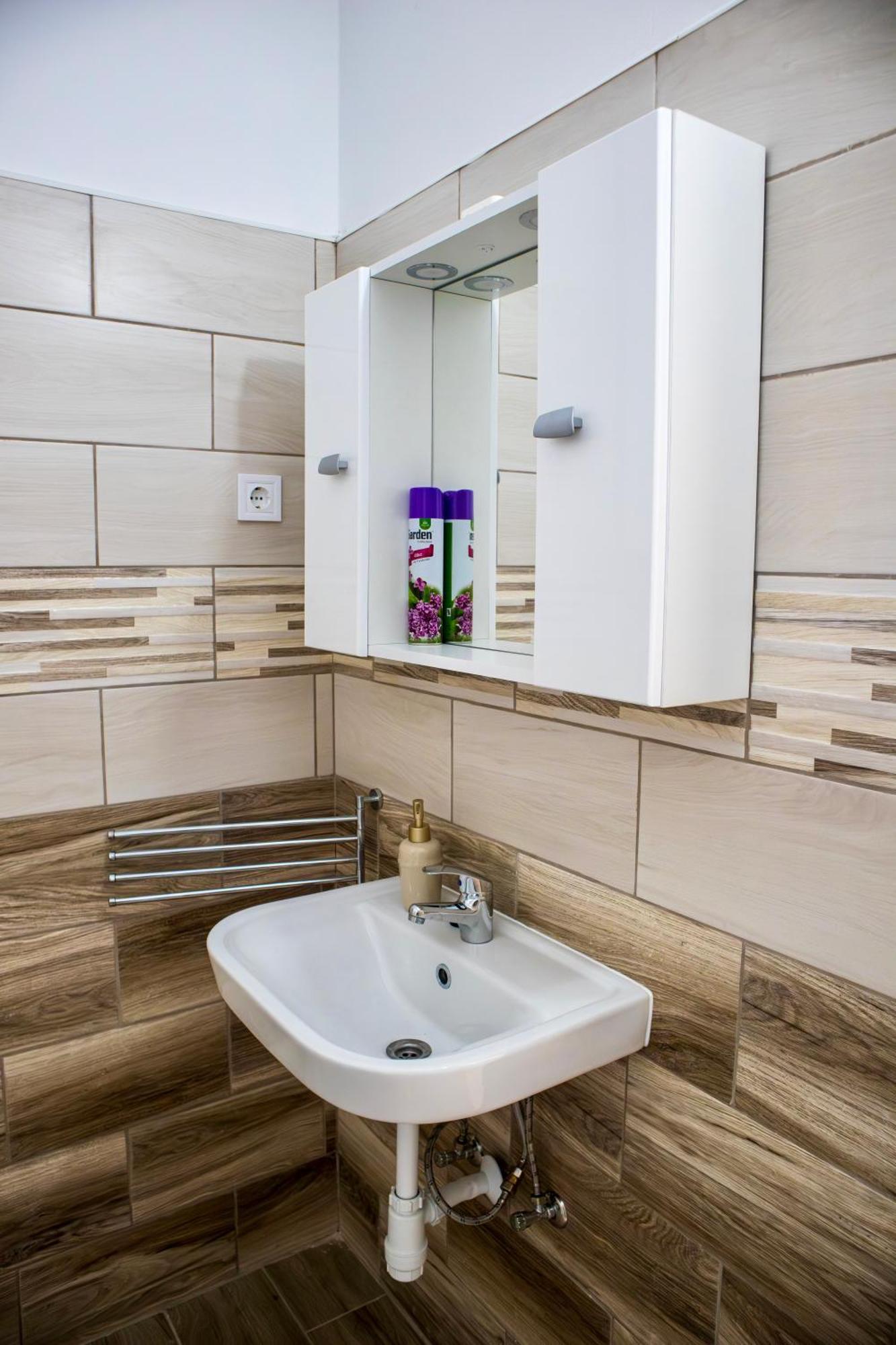 Izisz Apartman Matraterenye Екстериор снимка